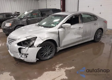 2013 Nissan Altima 2.5 S из США, поврежденный, VIN 1N4AL3AP8DC291057